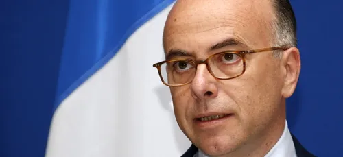 Cazeneuve au Liban et en Jordanie pour prÃ©parer l'accueil de 400...