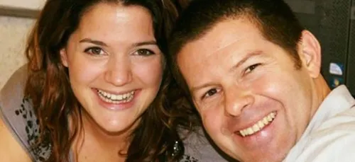 Policiers tuÃ©s Ã  Magnanville : Hollande rend un hommage poignant...