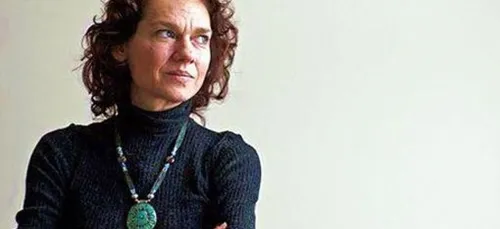 Turquie : Reprise du procÃ¨s de la romanciÃ¨re Asli Erdogan Ã ...