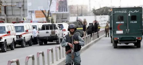 Afghanistan: attaque spectaculaire Ã  Kaboul revendiquÃ©e par le...