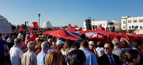 Tunisie : une pÃ©tition pour soutenir la lutte contre la corruption