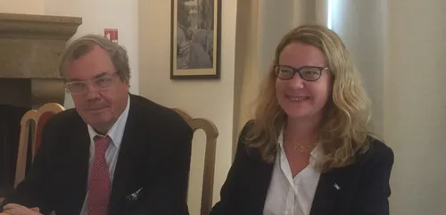 Alain Tourret choisit Elisabeth Mailloux comme suppléante