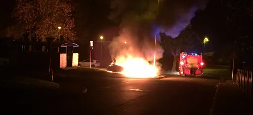 Trois conteneurs ont brûlé à Vire !