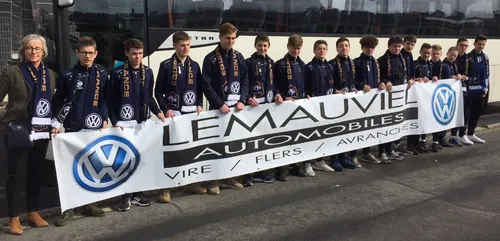 Des jeunes virois ramasseurs de balles