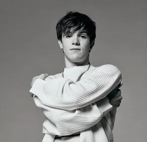 LENNI-KIM COMPLETE LE PLATEAU D'ARTISTES DES CHALLENGES