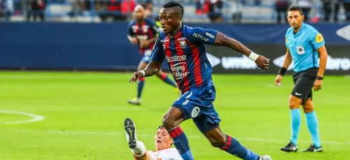 CASIMIR NINGA QUITTE LE SM CAEN