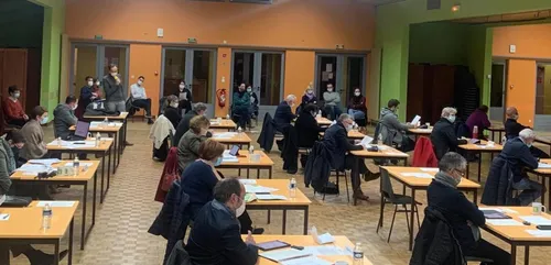 la fermeture de Neuville actée après des débats tendus