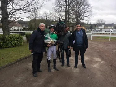 Prix RadioVFM à l'hippodrome de Vire Normandie
