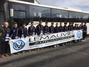 Des jeunes virois ramasseurs de balles