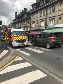 Un piéton renversé rue aux Fèvres