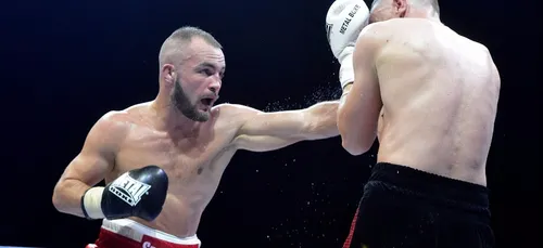 Première ceinture de champion de France pour le Nazairien David Papot