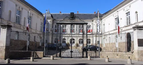 Nantes : la maire va recevoir les auteures de la pétition pour la...