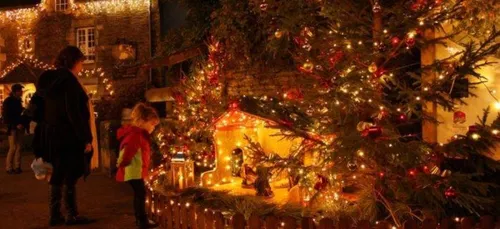 A Rochefort-en-Terre, des visites guidées sous les illuminations !