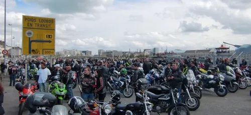 Les motards contre l'abaissement de la limitation de vitesse sur...