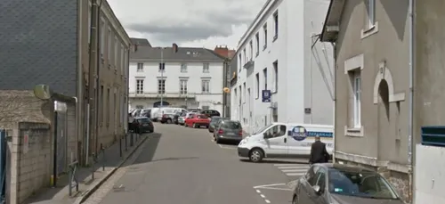 Nantes : il défonce un distributeur de billets car il ne peut pas...