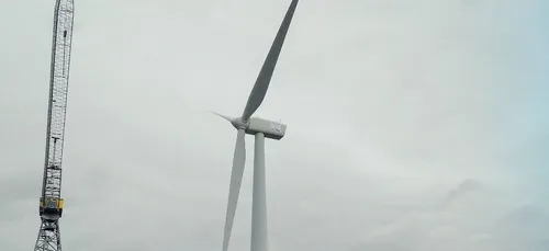 L'éolienne flottante Floatgen a quitté Saint-Nazaire