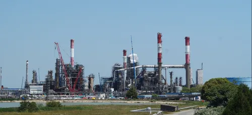 Enquête publique sur une extension de la raffinerie de Donges