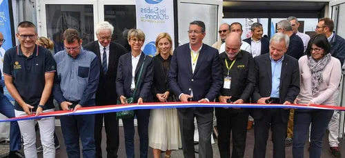 Les Sables-d'Olonne : le village de la Golden Globe Race a ouvert...
