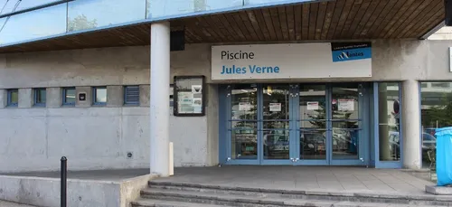 Nantes : un enfant de 3 ans échappe à la noyade à la piscine Jules...