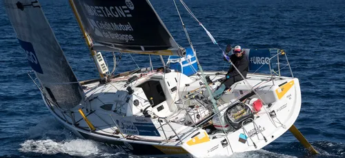 Sébastien Simon remporte la troisième étape de la Solitaire du...