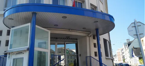 Saint-Nazaire : deux policiers blessés par un individu lors d'une...