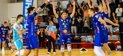 Les volleyeurs nantais se mettent à nu...