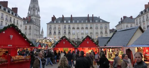 Attaque de Strasbourg : des contrôles renforcés aux abords des...
