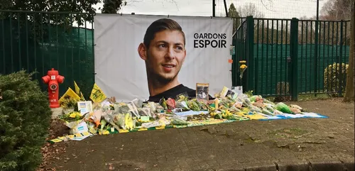 Disparition d'Emiliano Sala : les recherches reprennent grâce à la...