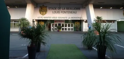 Nouveau stade à Nantes : Johanna Rolland enterre le projet