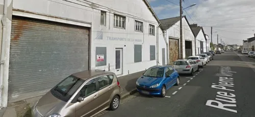 Saint-Nazaire : incendie dans un entrepôt désaffecté ce vendredi matin