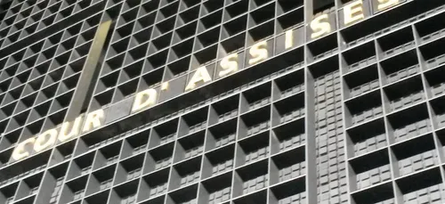 Femme traînée par une voiture à Nantes en 2015 : 12 ans de...