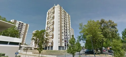 Nantes : violent incendie dimanche soir dans un immeuble...