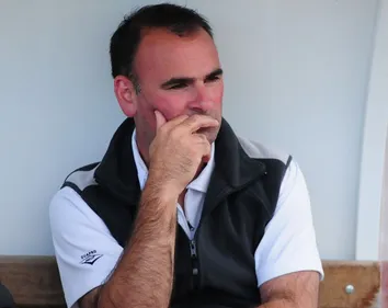 Foot : premier succès en National pour Carquefou