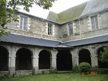 Il veut sauver l'abbaye de Blanche-Couronne !