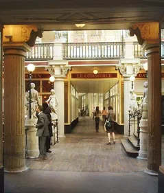 Nantes : le passage Pommeraye retrouve des couleurs