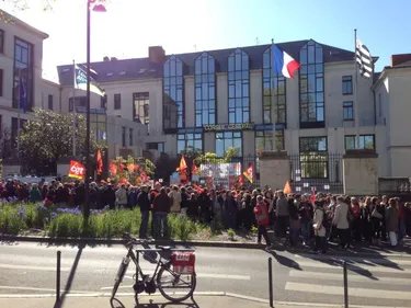 200 agents du Conseil Général ont manifesté hier à Nantes