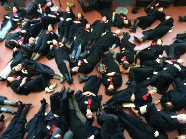 St Nazaire : les avocats au sol contre le projet de loi Macron