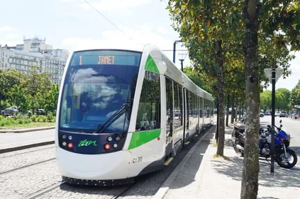 Un piéton percuté par un tramway ce matin à Nantes