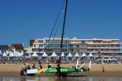 Groupama en tête du tour de France à la voile à Pornichet