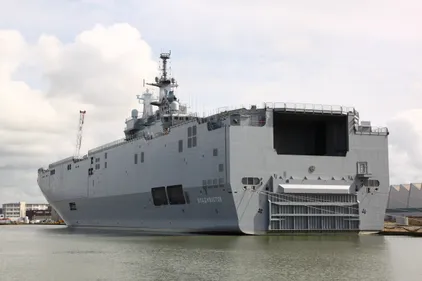 Navires Mistral : un accord aurait été trouvé entre Paris et Moscou