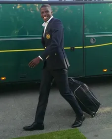 Papy va faire plaisir à papa...