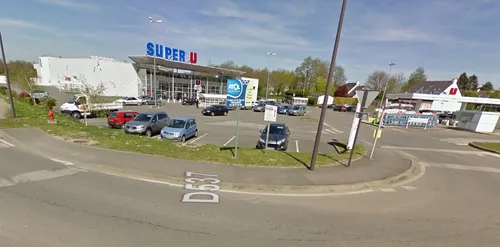 Le Super U de Treillières victime d'un casse-bélier 