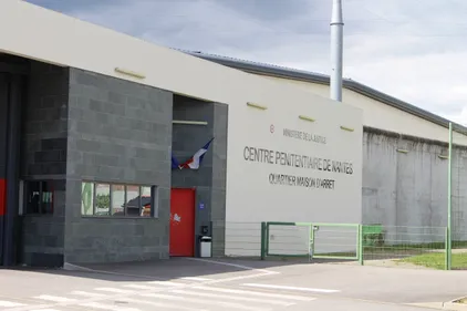 5 personnes écrouées dans une affaire d'écoulement de bijoux entre...