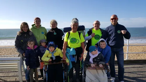 Une habitante de Saint-Marc-sur-Mer fait un tour de France à pied !