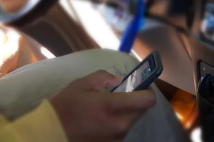 Nantes : elle entend son téléphone sonner dans la poche d'un autre...