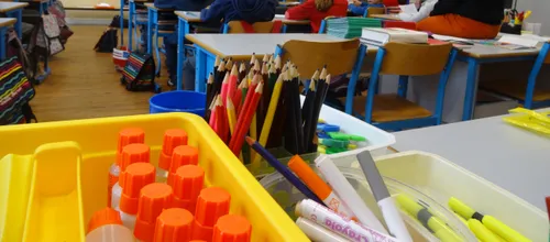 Des crayons et des cahiers pour les écoliers du Sénégal 