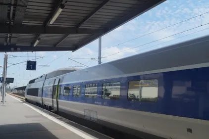 Nantes : contrôlé sans billet de train, il s'en prend aux policiers