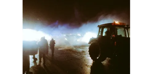Manifestation anti-NDDL : nuit agitée sur le pont de Cheviré