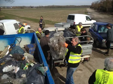 Les bénévoles attendus à Donges ce samedi pour une opération de...