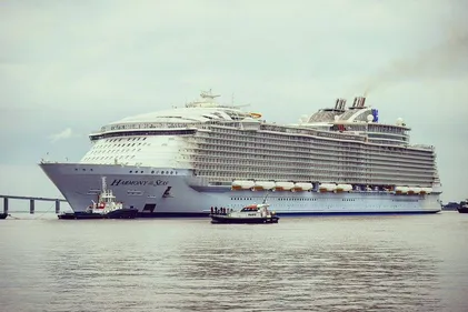 Harmony of the Seas de retour au port de Saint-Nazaire après 1 852...